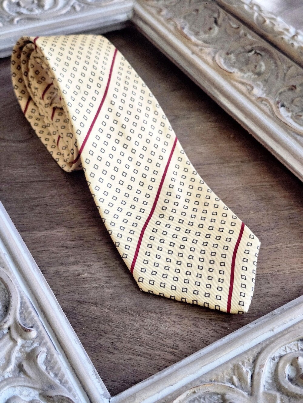 Vintage 70s Yves Saint Laurent Silk Tie in Yellow with Burgundy Pattern